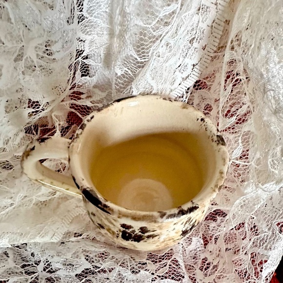 Stoneware Spotted/Speckled‎ Earth Tone Hand Thrown Pottery Mug With Maker Mark - Picture 10 of 12